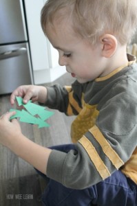 a fun and simple Christmas alphabet game for kids!