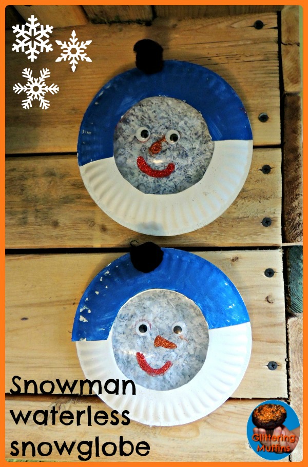 Paper plate Christmas crafts snowglobe