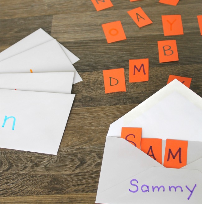 This is a great way to help little ones learn their alphabet! Great name recognition activity too.