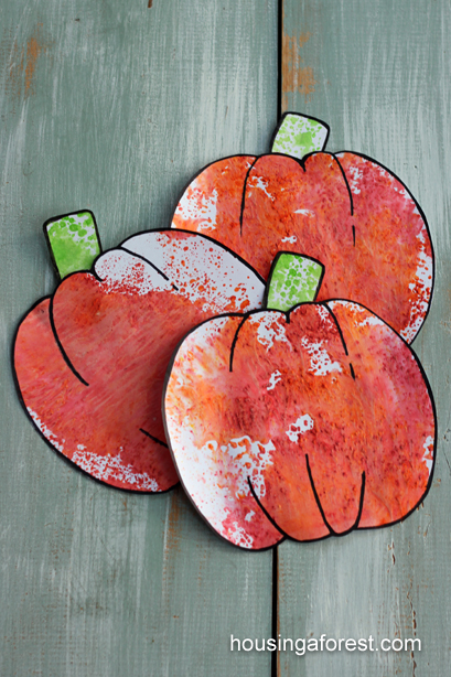 Fall crafts for kids - scented pumpkins