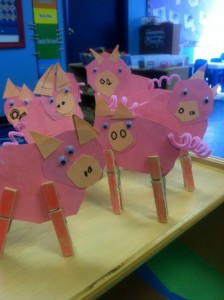 Nursery rhymes crafts - clothespin pigs