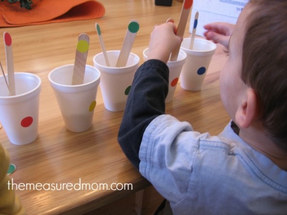Quiet activitiies for toddlers - color sorting sticks