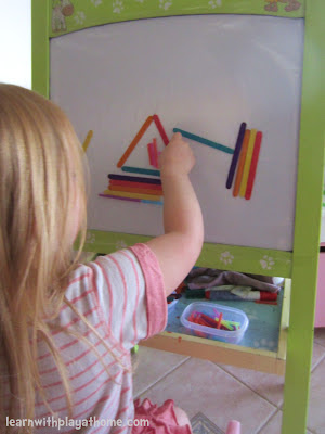 Quiet time activities for toddlers - sticky easel