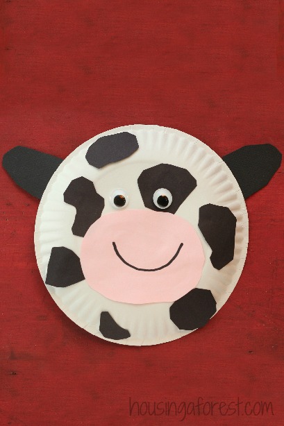 Farm theme activities - paper plate cow