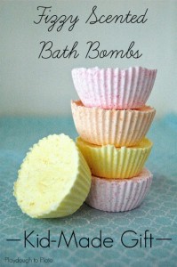 Gifts kids can make - fizzing bath bombs