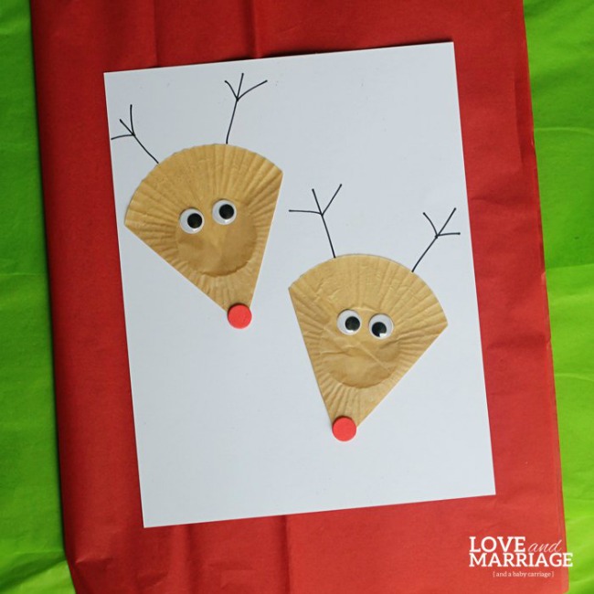 Christmas crafts for kids - cupcake liner reindeer