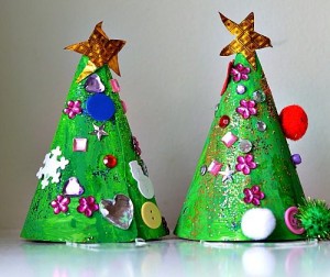 Christmas crafts for kids - tree hats
