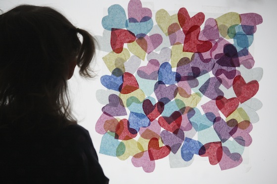 Valentines crafts for preschoolers - heart window