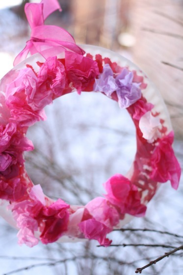 Paper plate valentine crafts - tissue paper and paper plate wreath