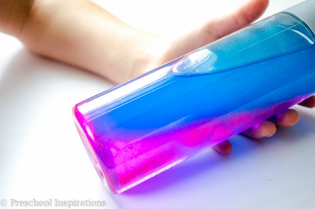 Calming activities for kids - color changing discovery bottles