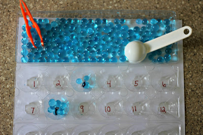 number summer learning - water beads numbers