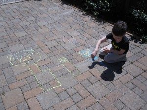 Games to play outside - angry bird inspired water balloon game