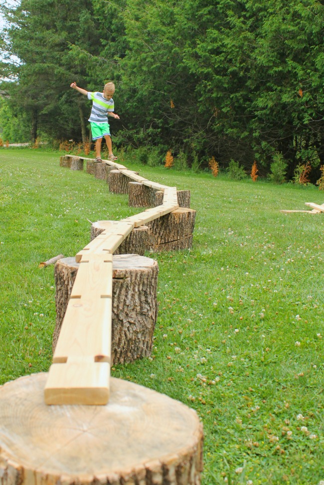 A simple invitation to build big and create with wood. Balance beams, boats - you name it. Great for heavy work and gross motor development, plus just plain old outdoor fun!