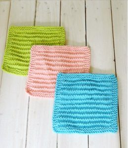 knitting-for-kids-dish-clothes