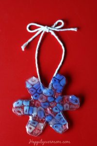 christmas-ornaments-to-make-with-kids-melted-pony-beads