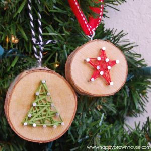 christmas-ornaments-to-make-with-kids-wood-slice