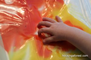 finger-painting-ideas-mess-free