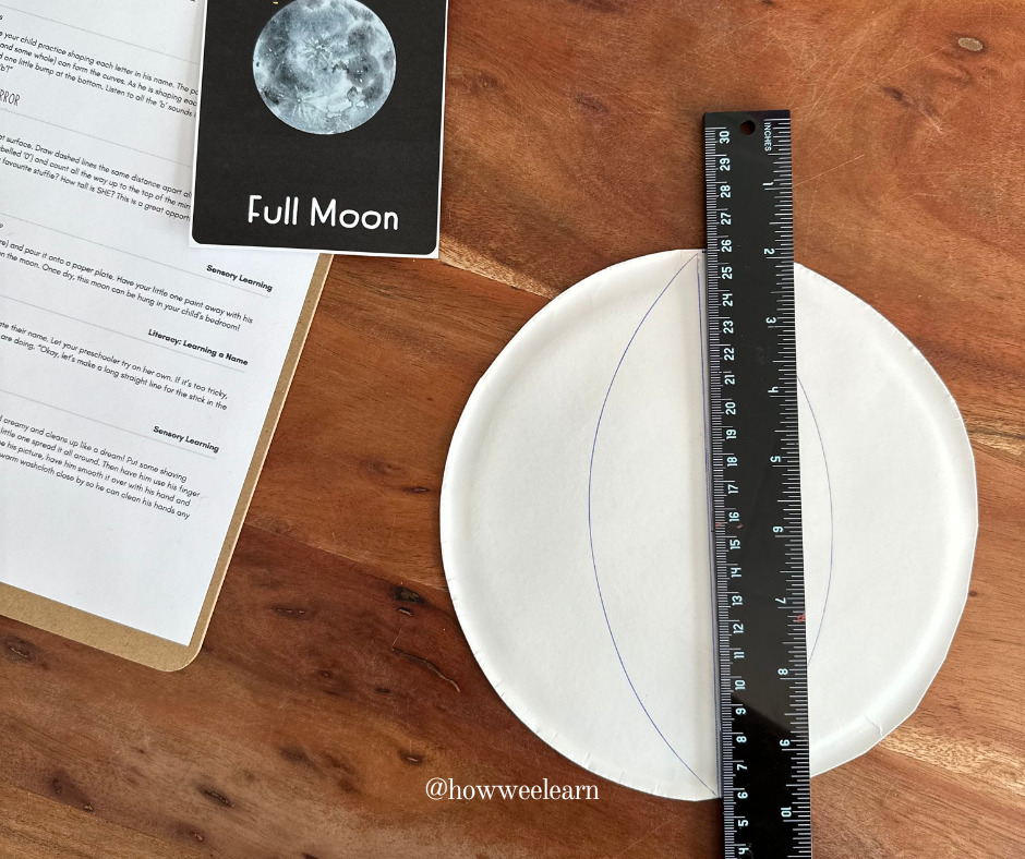 Preschool Moon Craft: Finger Paint the Moon! How to Cut the Moon Phase Shapes